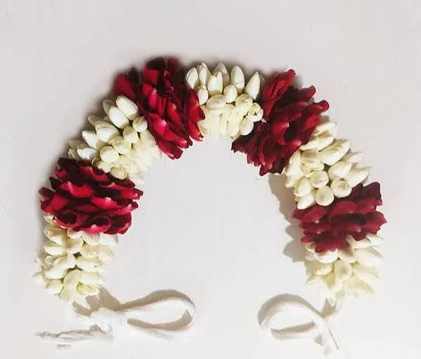 Jasmine & Red Rose Petal String